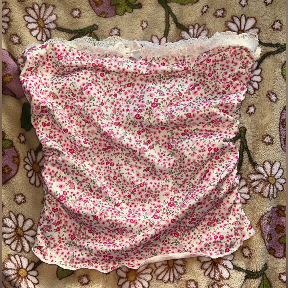 SHEIN floral print & lace tube top